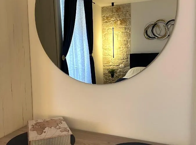 Erin Center - New Renovated Ρόβινι