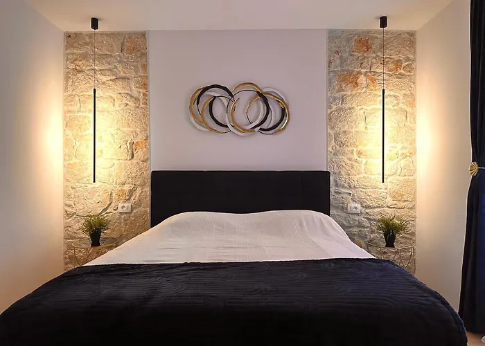 Διαμέρισμα Erin Center - New Renovated *